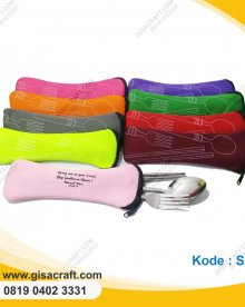 Souvenir Sendok Garpu Sumpit Set Kemas Pouch