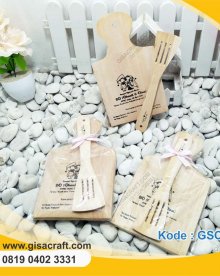 Souvenir Paket Talenan Besar & Solet Kayu Pendek Lubang 3 GSC14