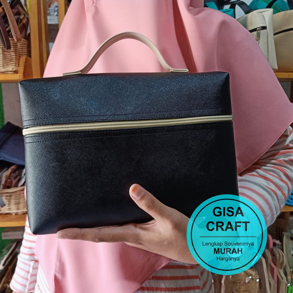 PRADA BAG UK +- 21X15X5 CM